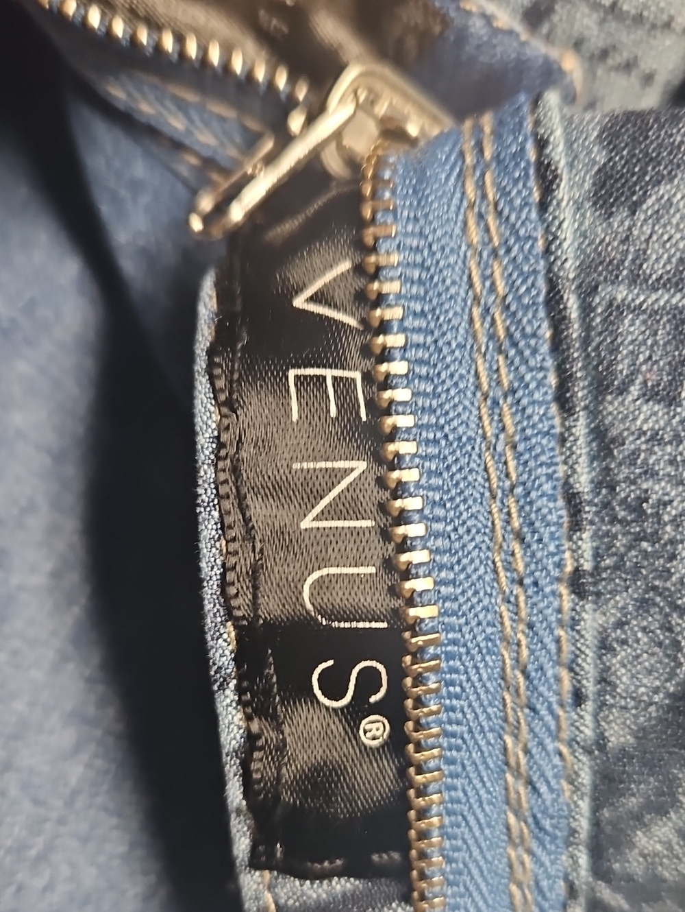 Women’s Light Blue Denim Reversable  Jeans - Picture 4 of 5